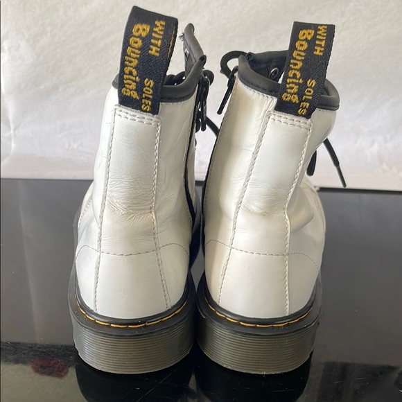 Dr.martins white Translucent Sole with Cross Logo lace up side s
Zipper unisex - Picture 6 of 14